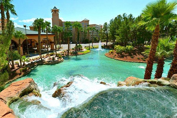 Commercial deck builds in Mesquite, NV