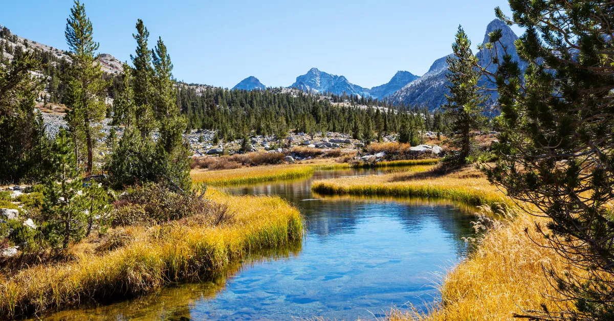 Multi-tier deck with railings in Fernley’s Desert Lakes area