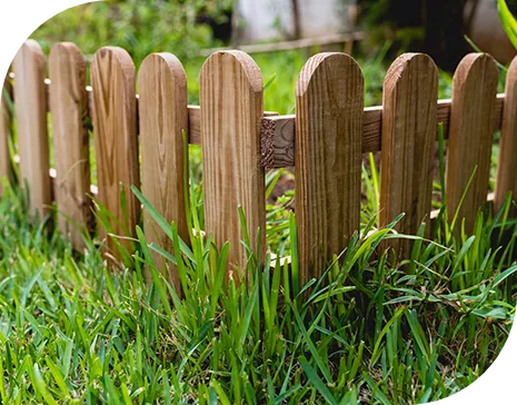 Yard fence installation services