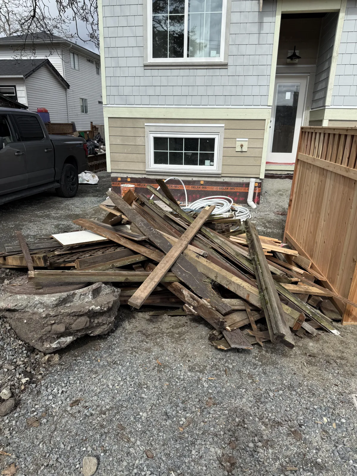 Victoria wood disposal, fence removal