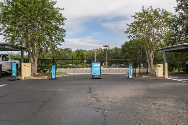 ParkMyShare support team helping customers