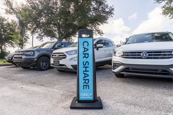 Park My Share shuttle at MCO