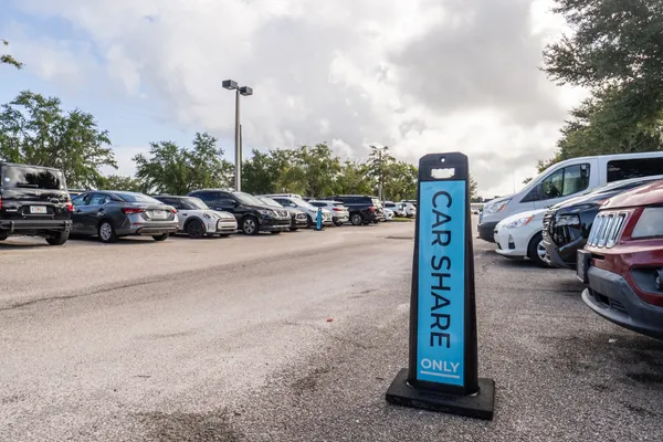 Omni shuttle van at MCO