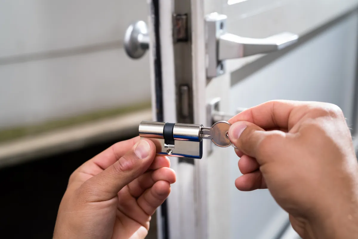 Locksmith Lock Door Repair. 