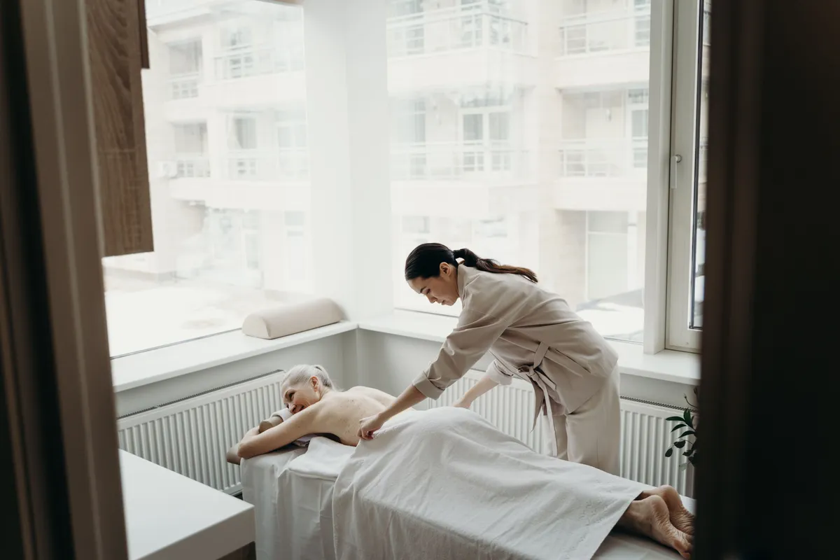 Massage Therapy Near Redstone Calgary: What to Expect From an RMT