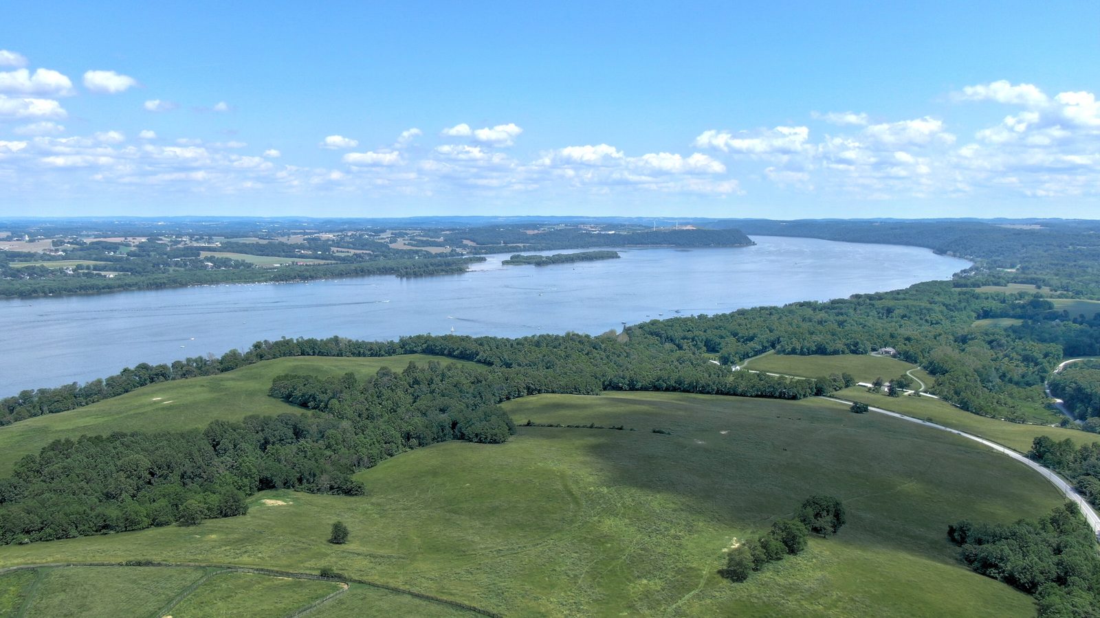 View south over the Susquehanna River from Highpoint Scenic Vista, Wrightsville, PA