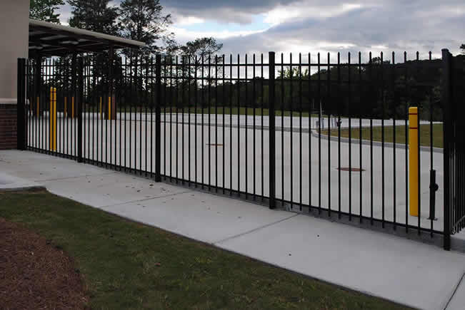 Tuscaloosa Fence & Deck Install Wood Fence and Deck