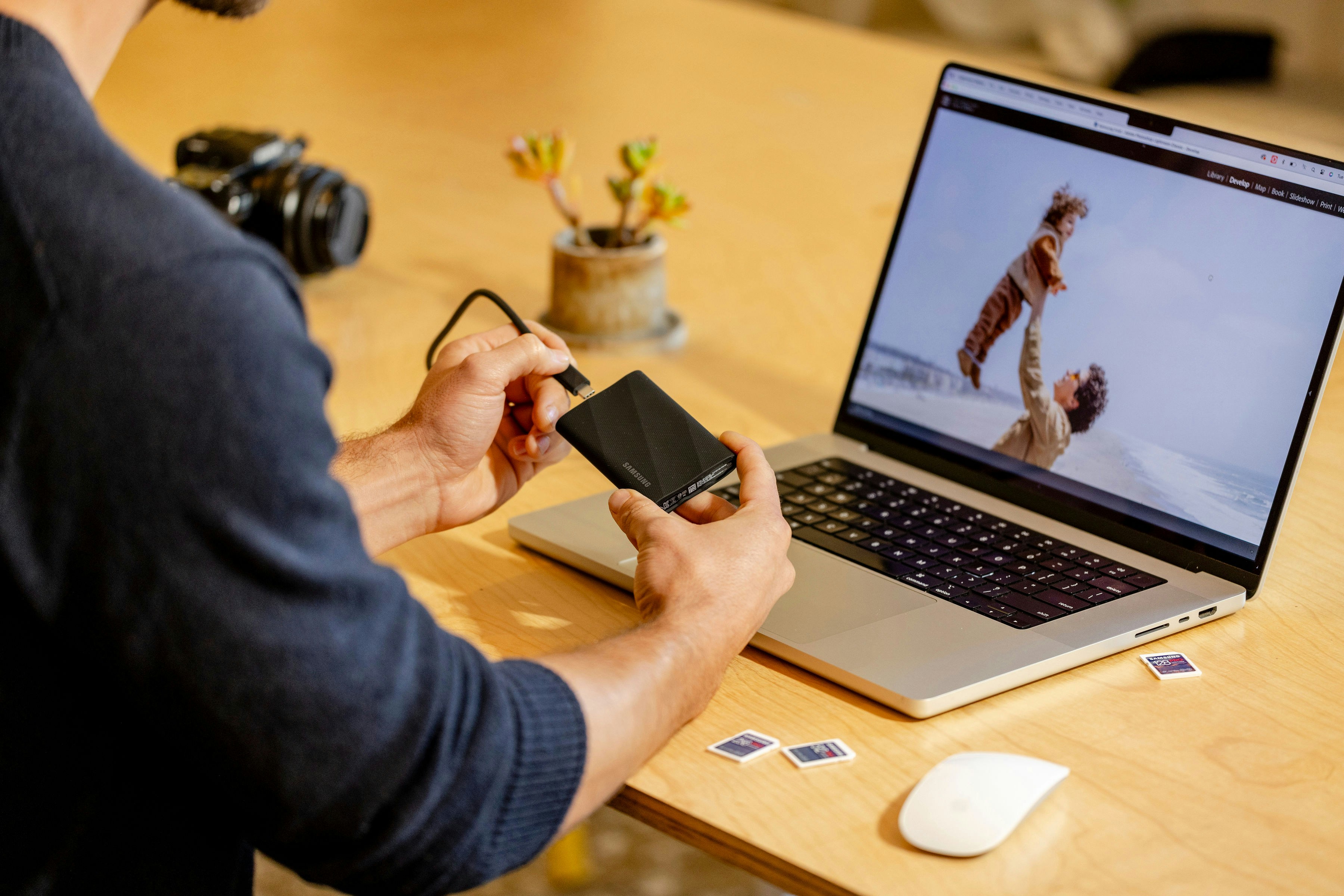 laptop and battery