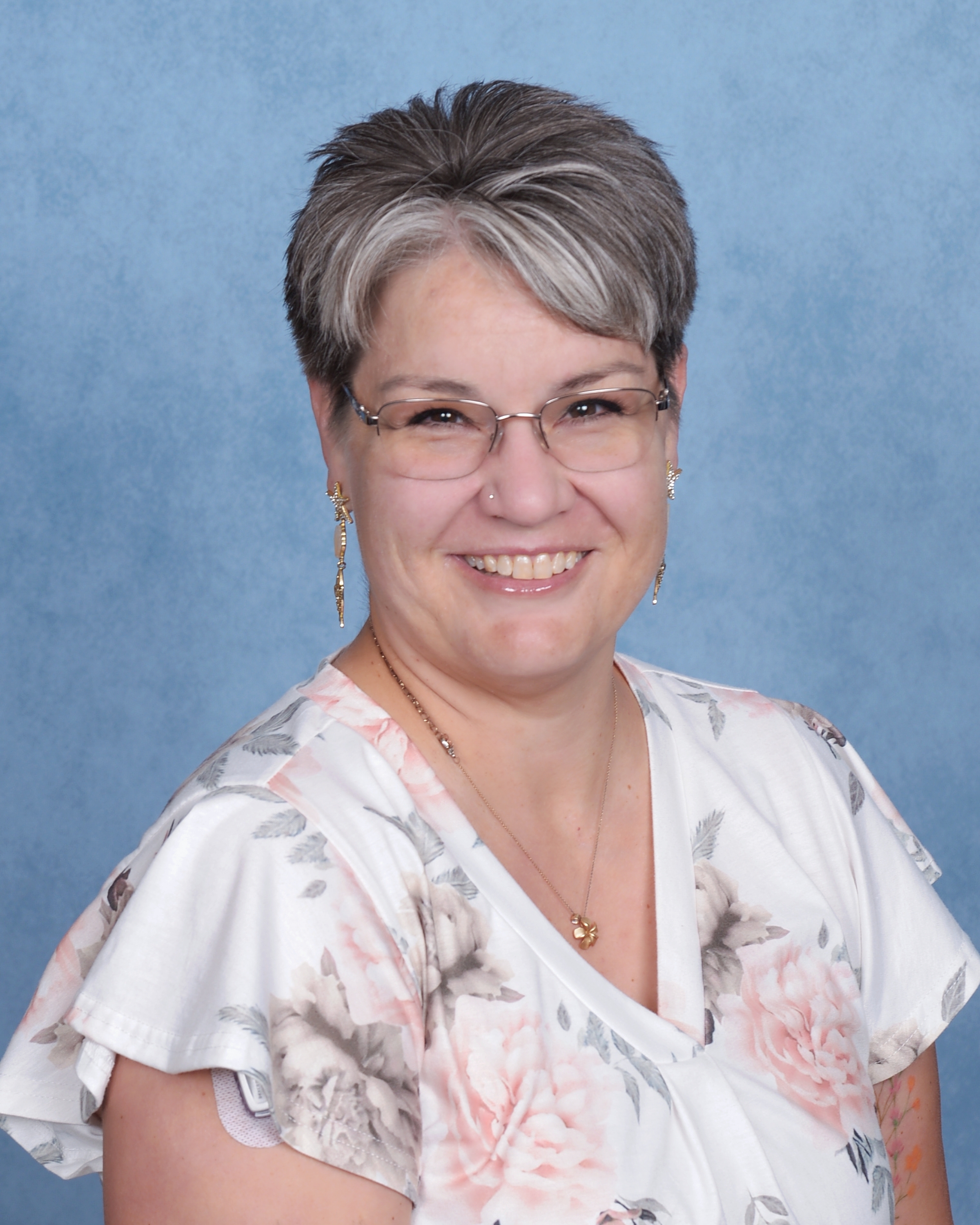 Book a free 15 inute phoneconsultation with Aimee Christensen, LCPC