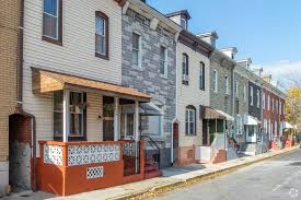  3-4 Bedroom Houses