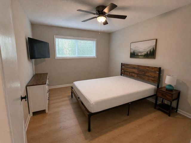  1-2 Bedroom Apartments
