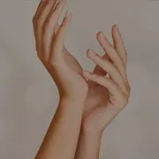 Relleno de Manos con Radiesse