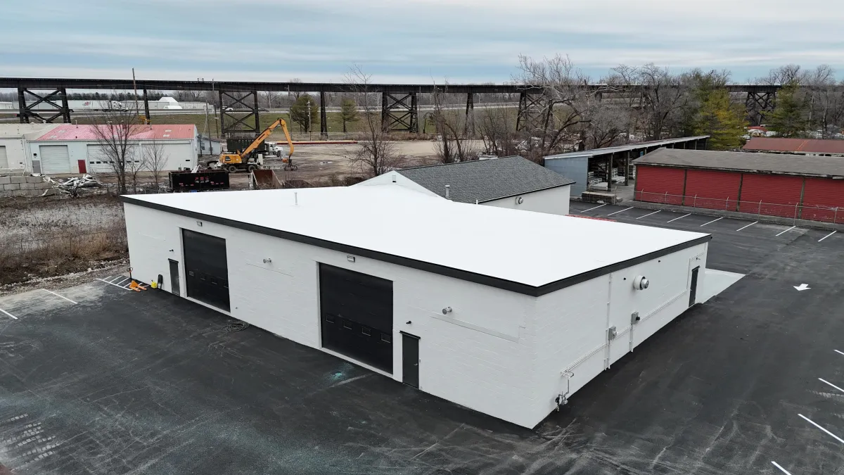 Roof Repair & Replacement in St. Peters