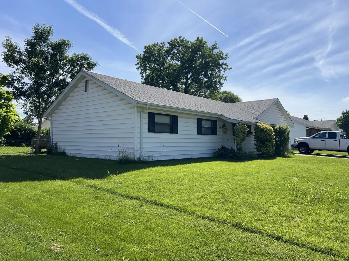 Roof Repair & Replacement in Arnold