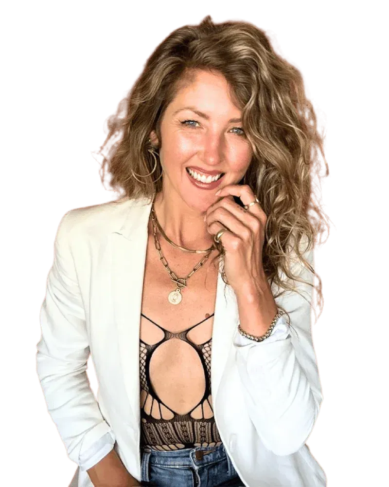 Stephanie Allen headshot