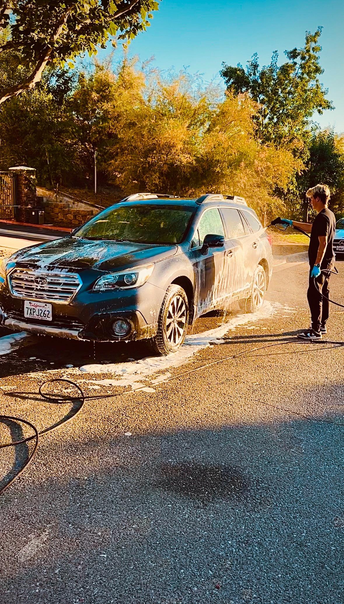 Mobile Detailing Service on a Subaru