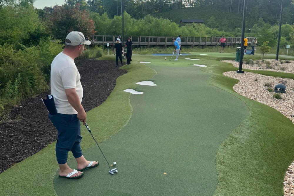 From Bowls to Putts: How Athletes Are Switching to Mini Golf