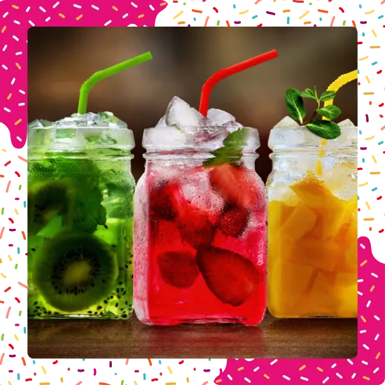 Bebidas mexicanas frías con sabores dulces y frutales 