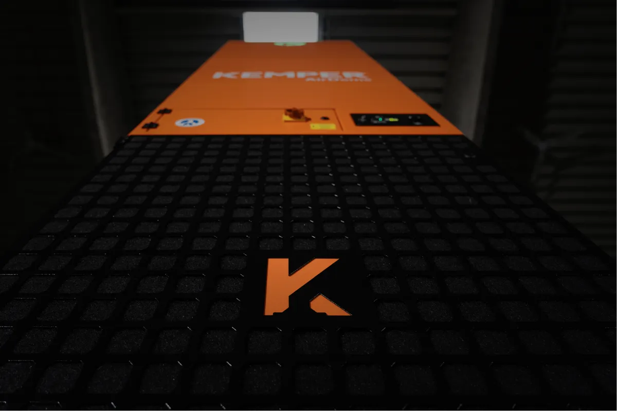 KEMPER AirDome from an extreme bottom angle