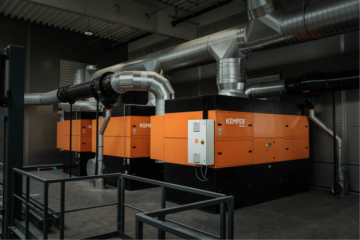 KEMPER Ventilation system set up in a shop