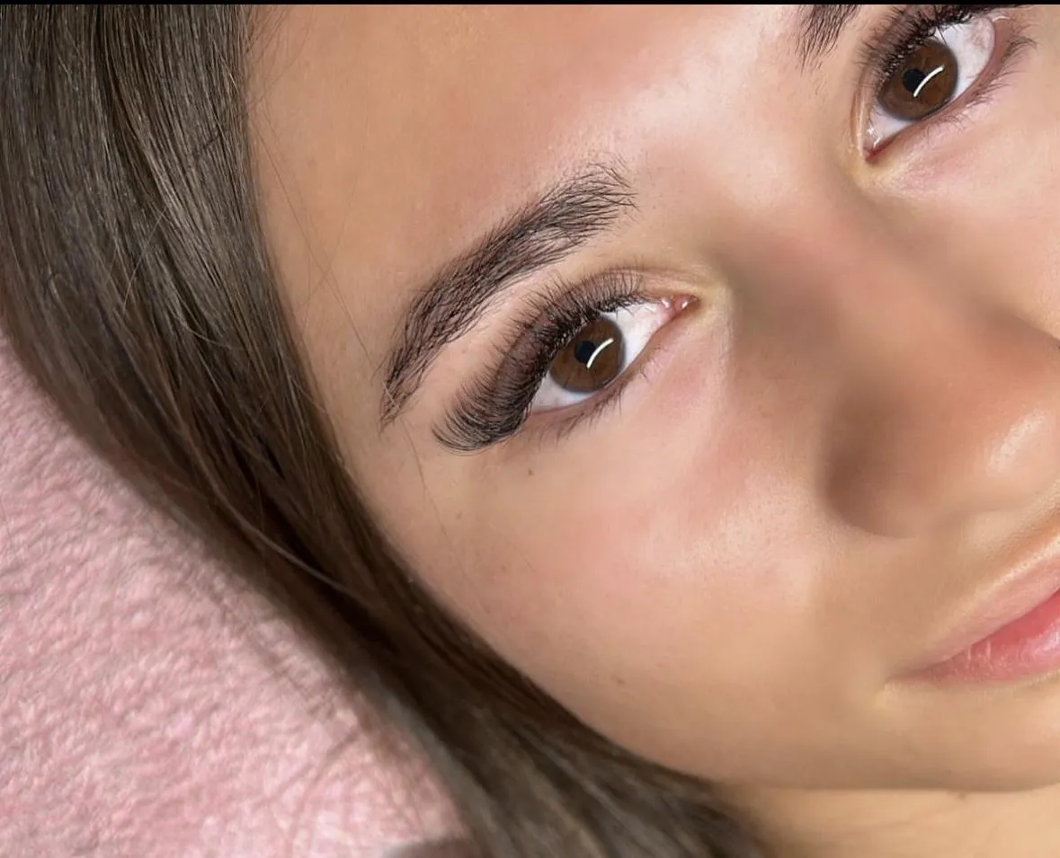 LAshed by Hannah demo