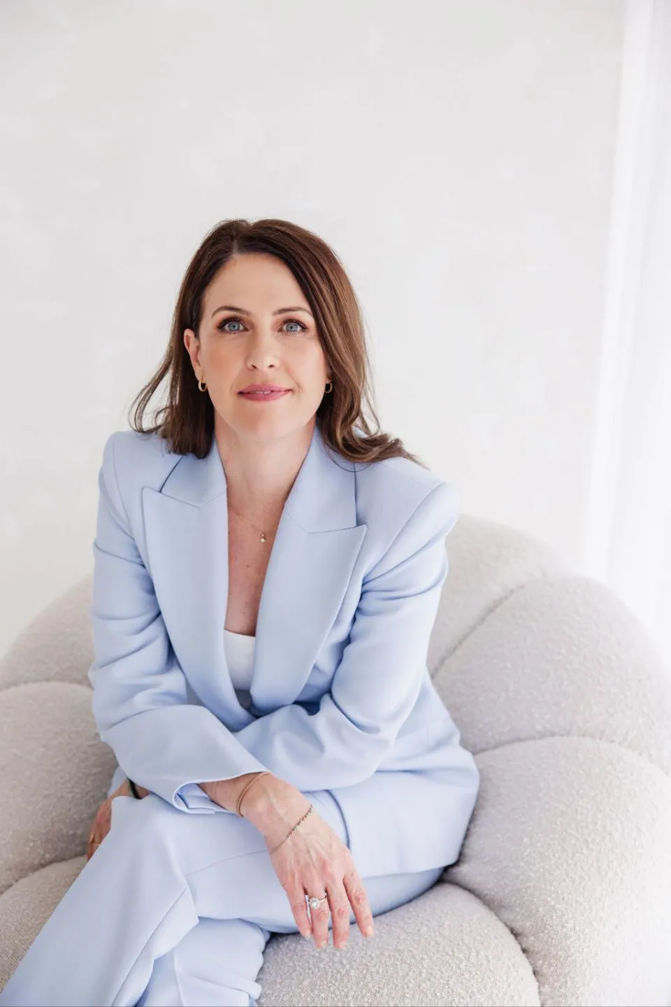 Liz McComish Somatic ealer and Psychotherapist