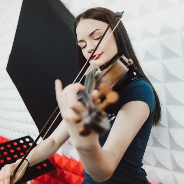 private violin lessons cochrane for teens
