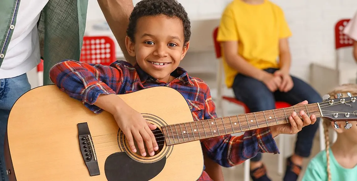 guitar lessons for children in Beaumont Alberta