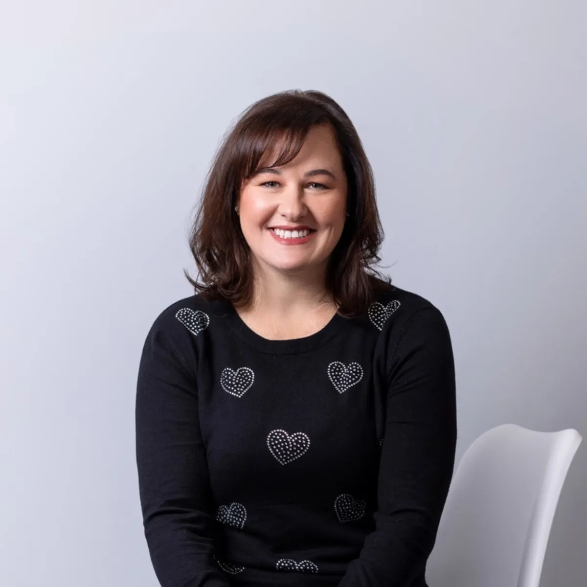 Headshot of Lindsay's client Cassy S, who wrote the review below