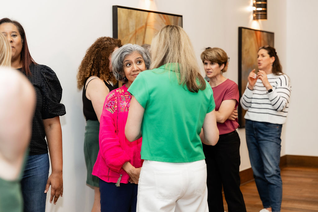 How to Introduce Yourself at a Networking Event