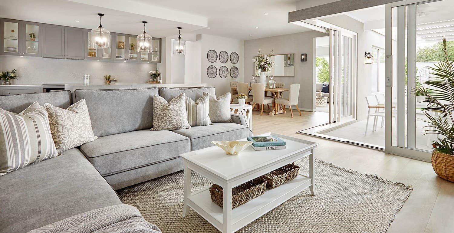 Modern luxury home in North Dallas showcasing professional exterior remodeling and construction.