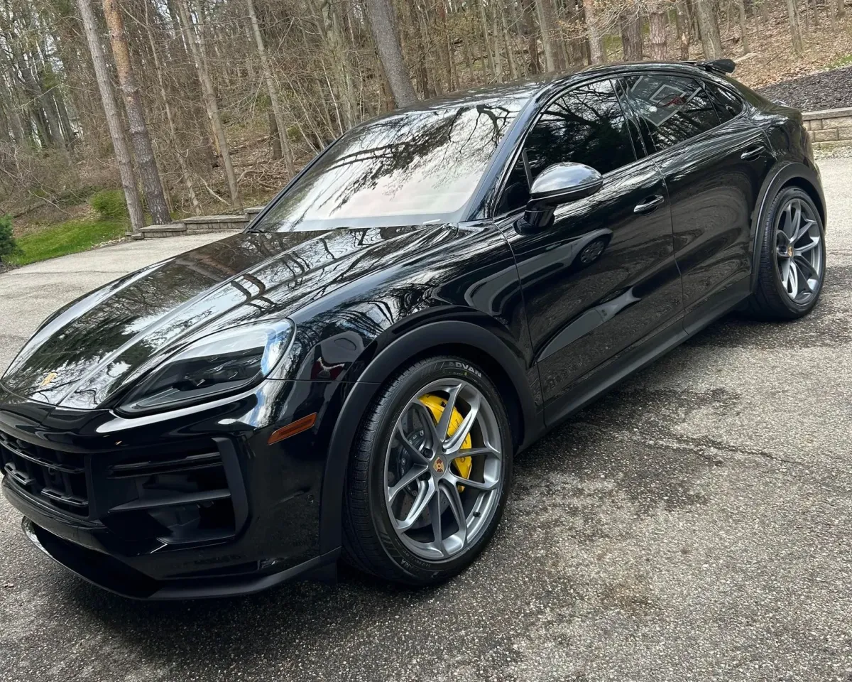 Black Porche with a full detail.