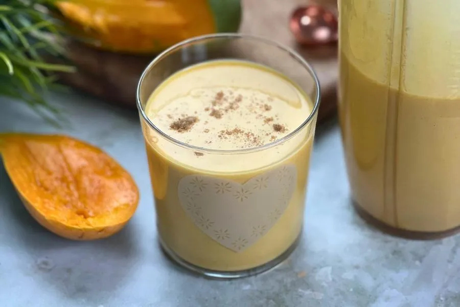 Vegan Mango Lassi