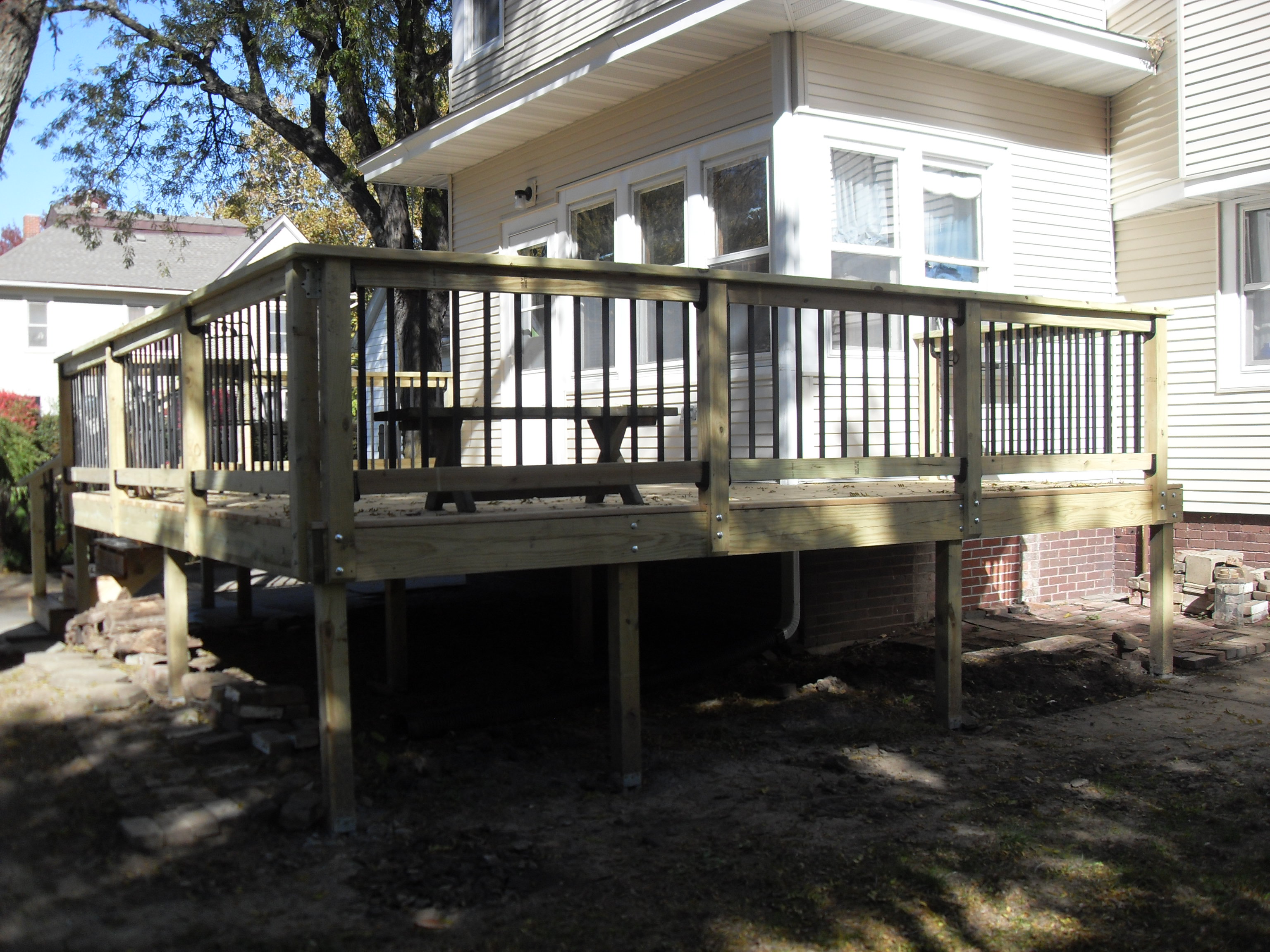 How a Fresh Siding Installation Gives You Better Curb Appeal