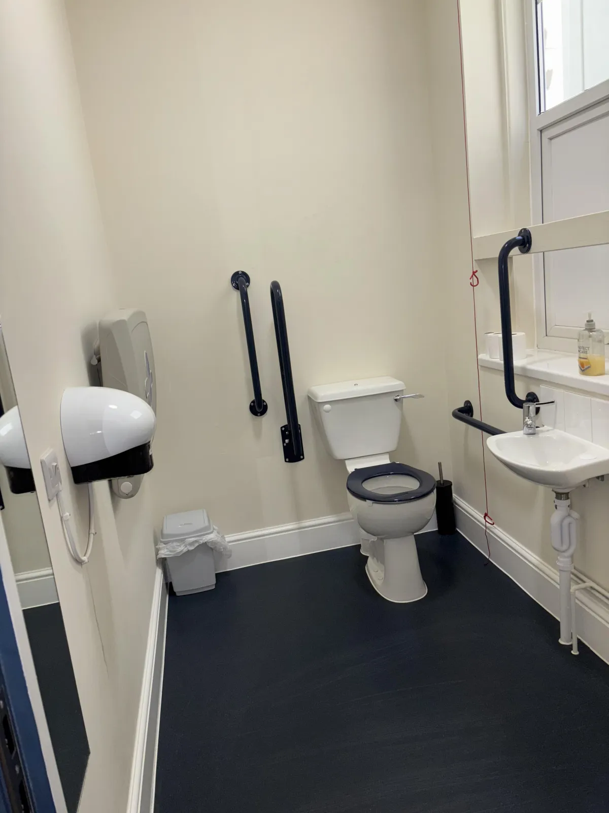 Cleaned commercial washroom