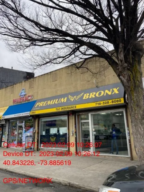 A taxi livery business in West Farms, Bronx, where drivers and passengers may face accidents, vehicle defects, or unsafe conditions. Our Bronx personal injury lawyers help victims seek compensation for injuries sustained in taxi and livery vehicle accidents.