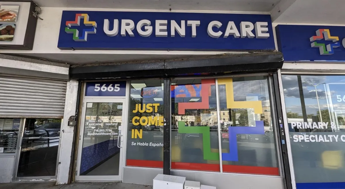 Front entrance of Essen Urgent Care – 5665 Riverdale Ave, located near West 258th Street in the Bronx