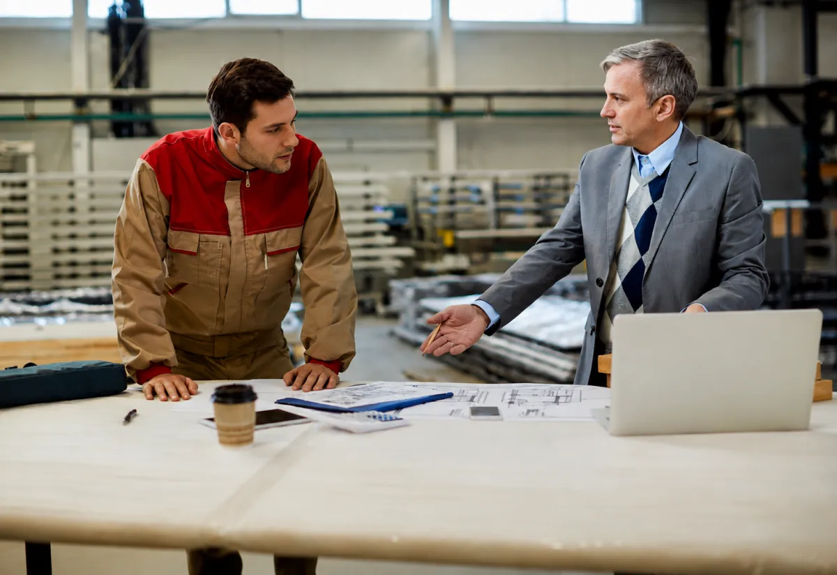 Freight Agent vs. Freight Broker: Who Needs Back-Office Support?