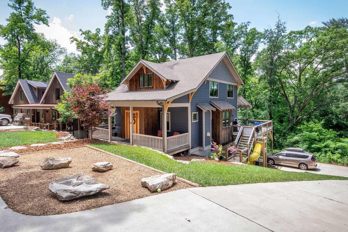 Ashville Concrete builds and installs Driveway