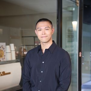 Malcolm is a certified intuitive eating counsellor and body image coach based in Melbourne, Australia, serving international client