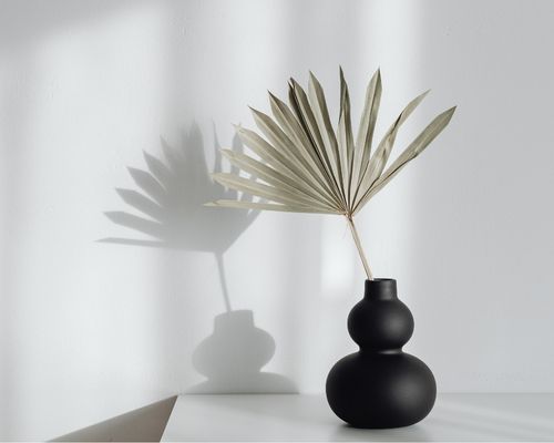 Zen vase to represent grounding and pause into the presence