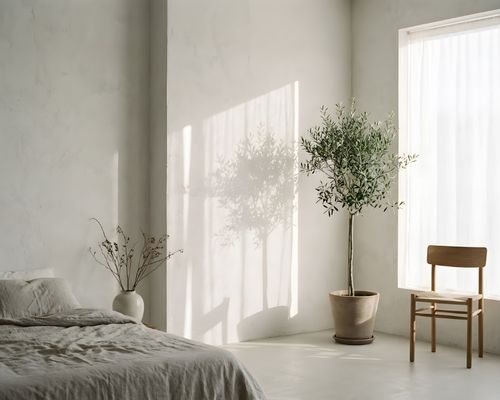 A bright room to represent wisely considering different thoughts - all or nothing, dieting or self-criticism.