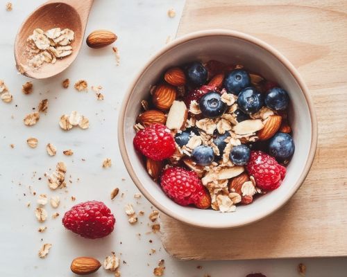 Malcolm is a binge eating dietitian - help with emotional eating with intuitive eating program and nutrition counselling