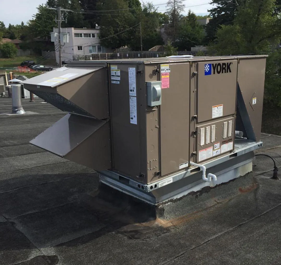 IKAD Mechanical rooftop 