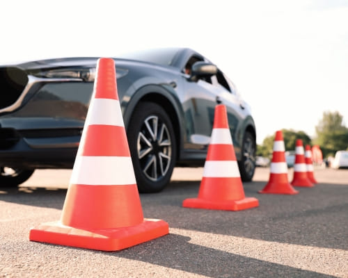 Refresher Driving Lessons in Renown Park