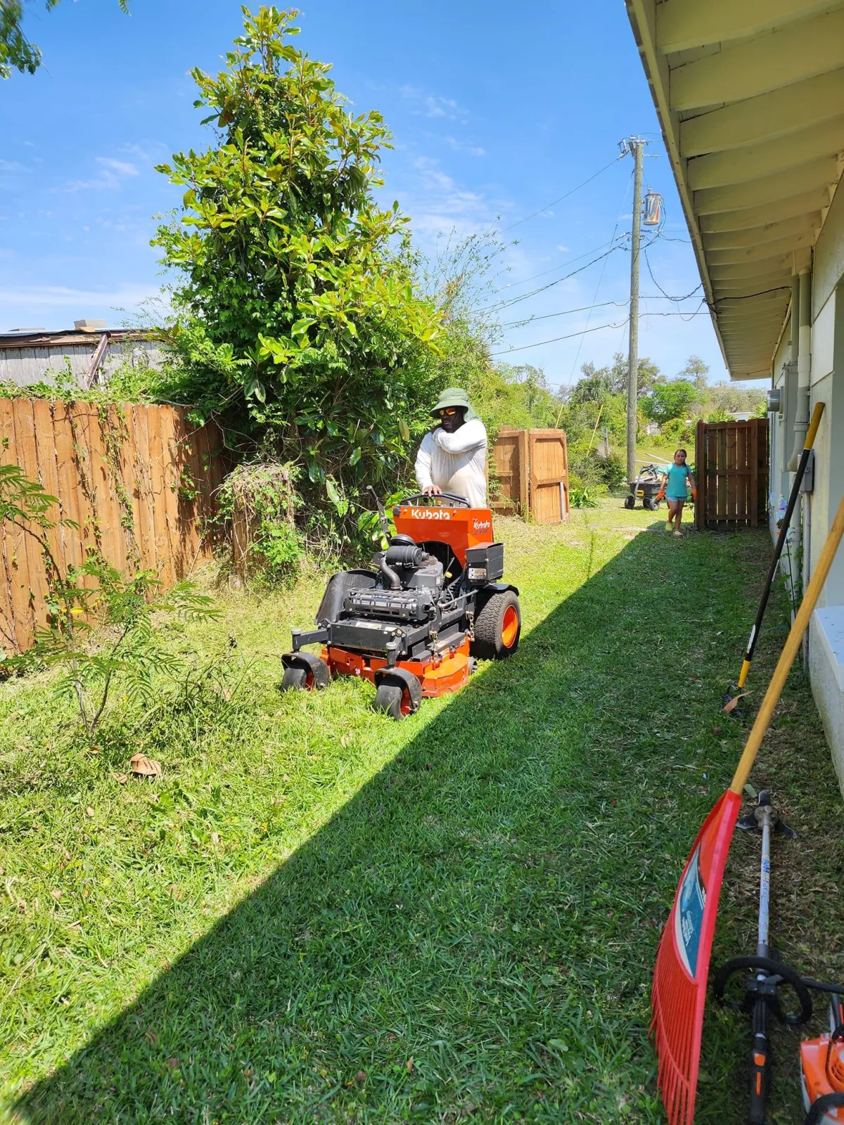 Best Lawn Care in the Panama City Area