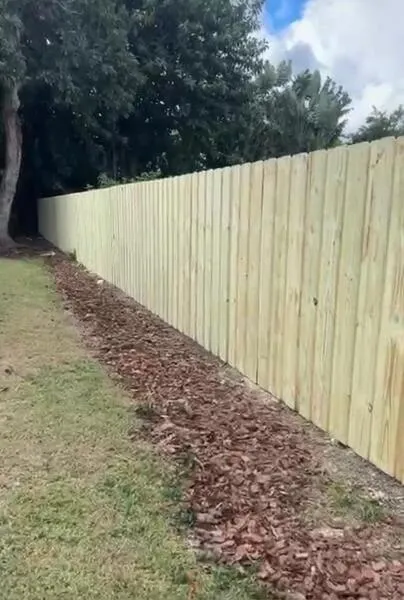 Wood Fences in Davie