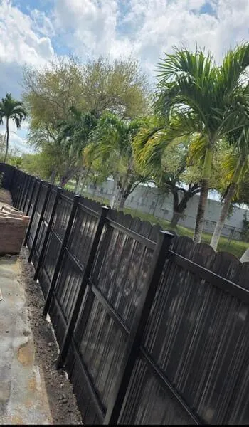 Wood Fences Davie