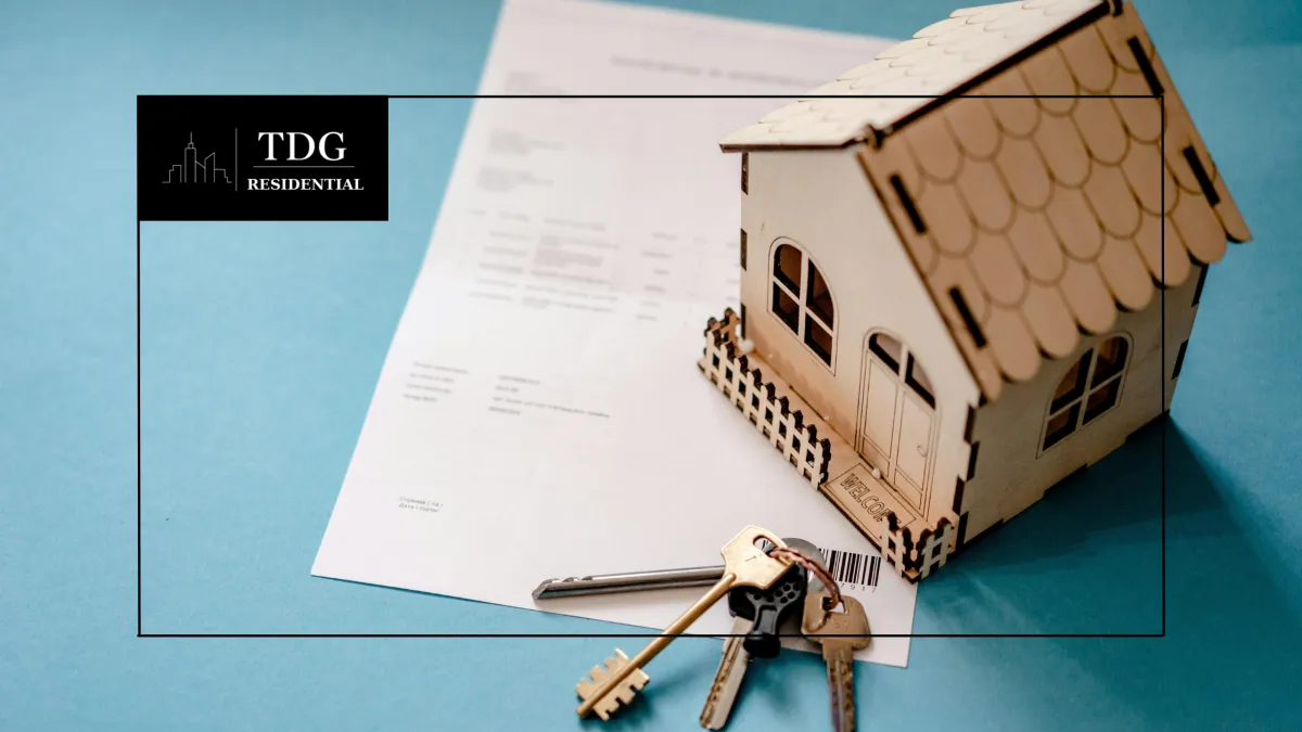 Cash Offer vs Mortgage Offer in Summer guide for Rochester MI buyers and sellers