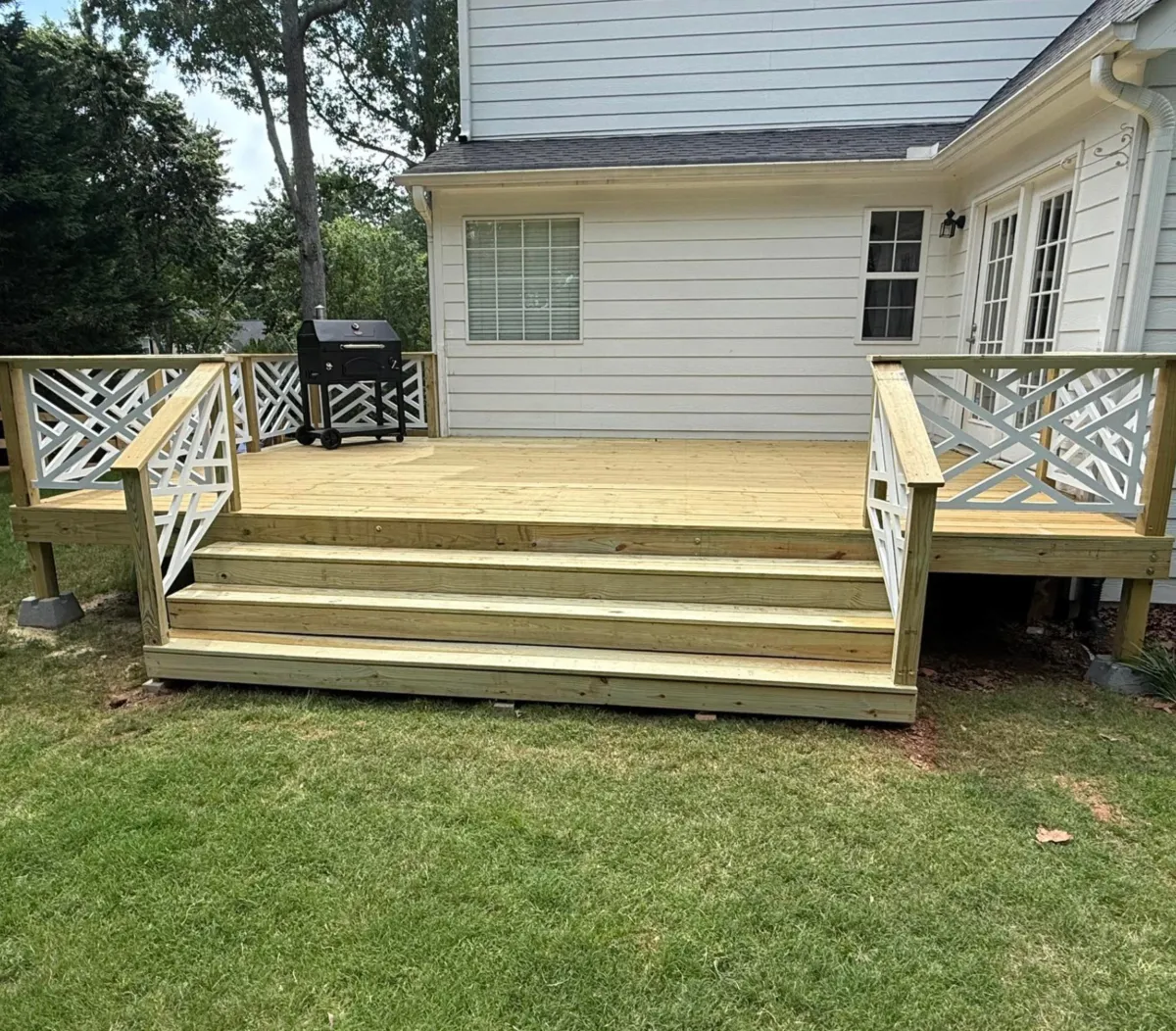 Deck Design & Build in Milton